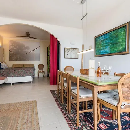 Hanna Gardone Riviera