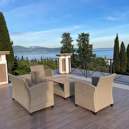 Hanna Villa *